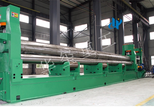 掛車(chē)用卷板機.jpg 掛車(chē)用卷板機.jpg